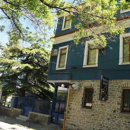 Hotel Bujtina Bicolli Korça Exteriör bild